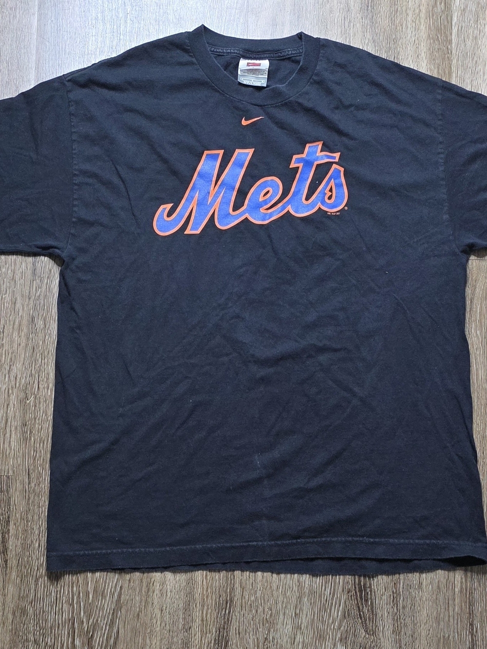 Nike Black Short-Sleeve Crewneck Tee Mets Size L